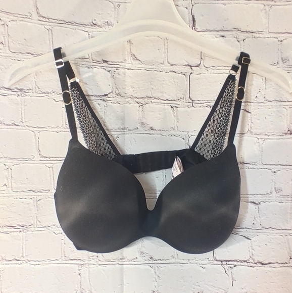 Victoria's Secret Incredible Perfect Shape Black Lace Strap Bra 36D Underwire - Picture 1 of 15